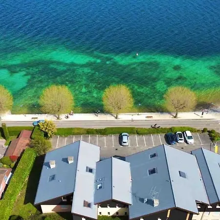 Rooftop Pieds Dans L'eau, Terrasse, Parking Secu * Le Bourget-du-Lac