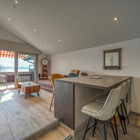 Apartment Rooftop Pieds Dans L'eau, Terrasse, Parking Secu *